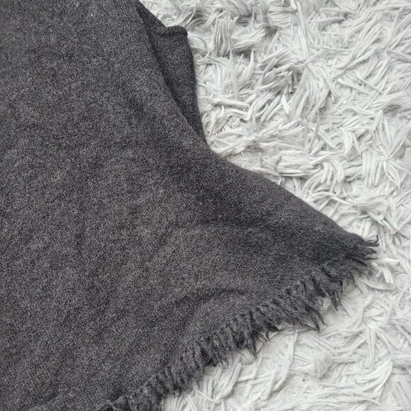 Wool Frayed Top - Picture 2 of 7